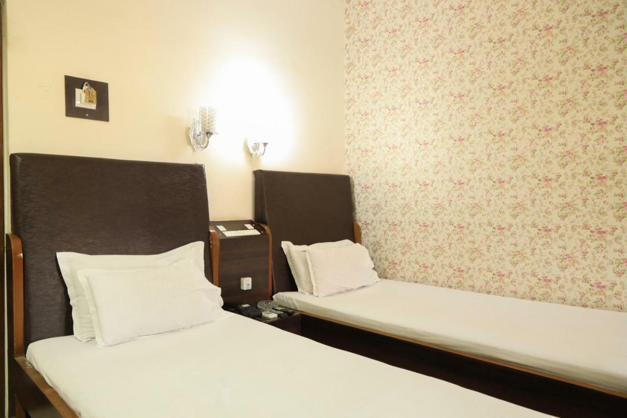 Hotel Spot On 39820 Shree Vaibhav Saver Nagpur Exterior foto